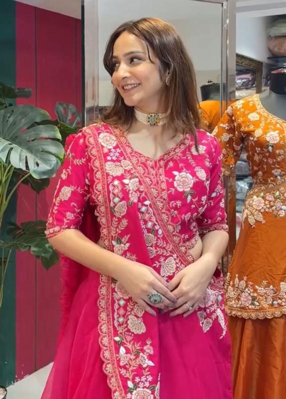 HB 191 Crunshi Pink Lehenga choli exporters in Surat